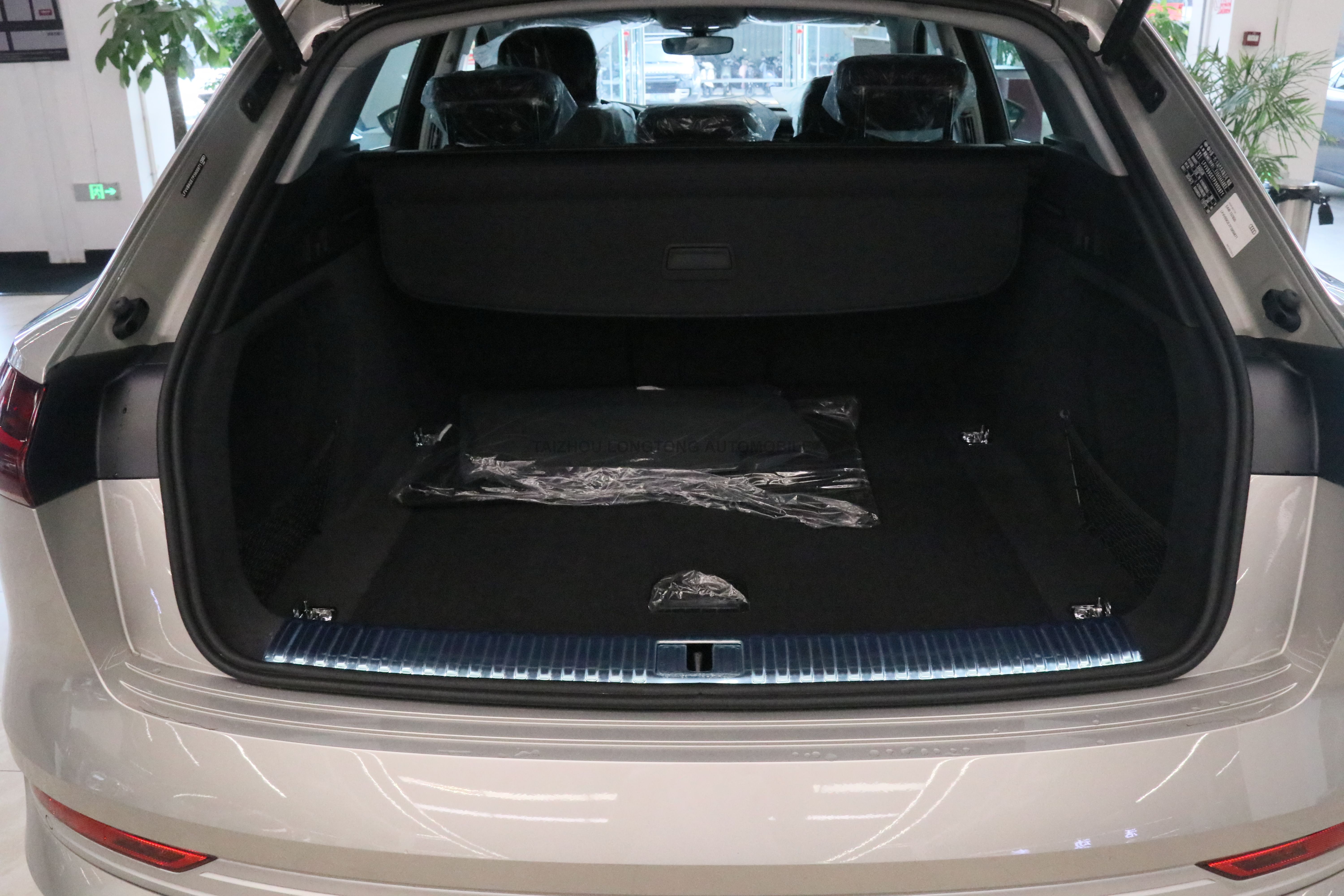 Used Audi e-tron 2021 50 Quattro Reserve Model