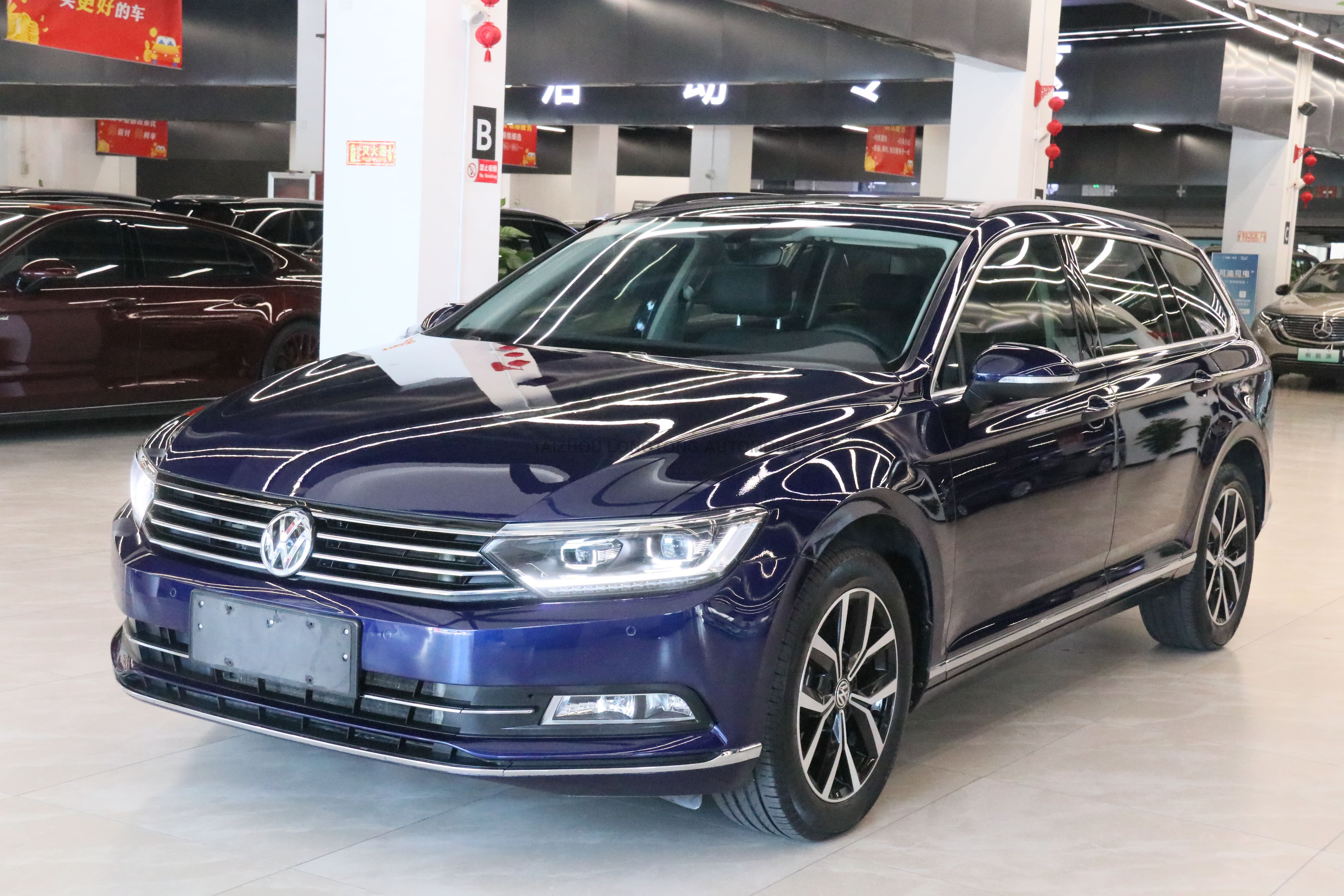 Used Volkswagen Variant 2018 380TSI 2 Wheel Drive Comfortable Driving Version