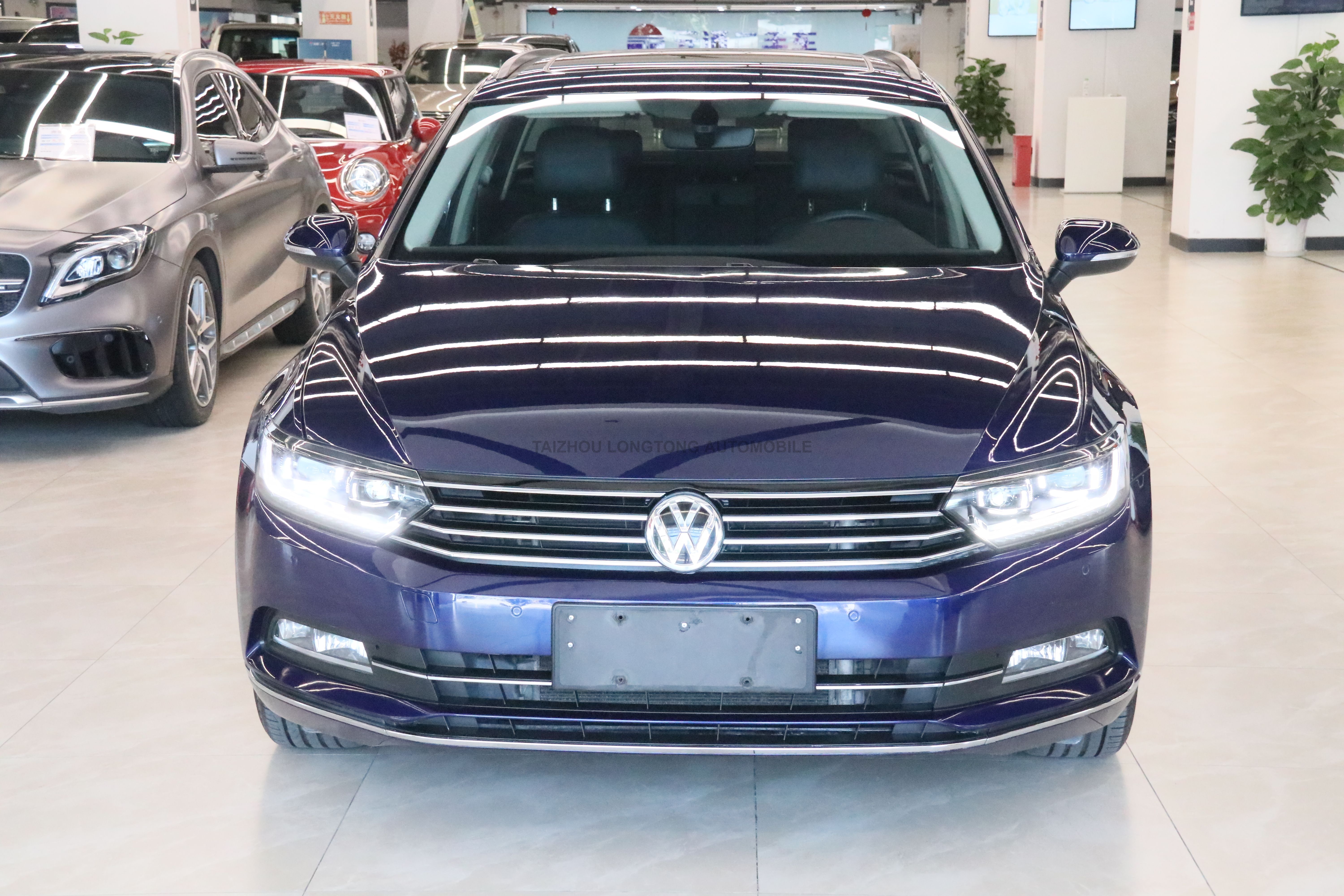 Used Volkswagen Variant 2018 380TSI 2 Wheel Drive Comfortable Driving Version