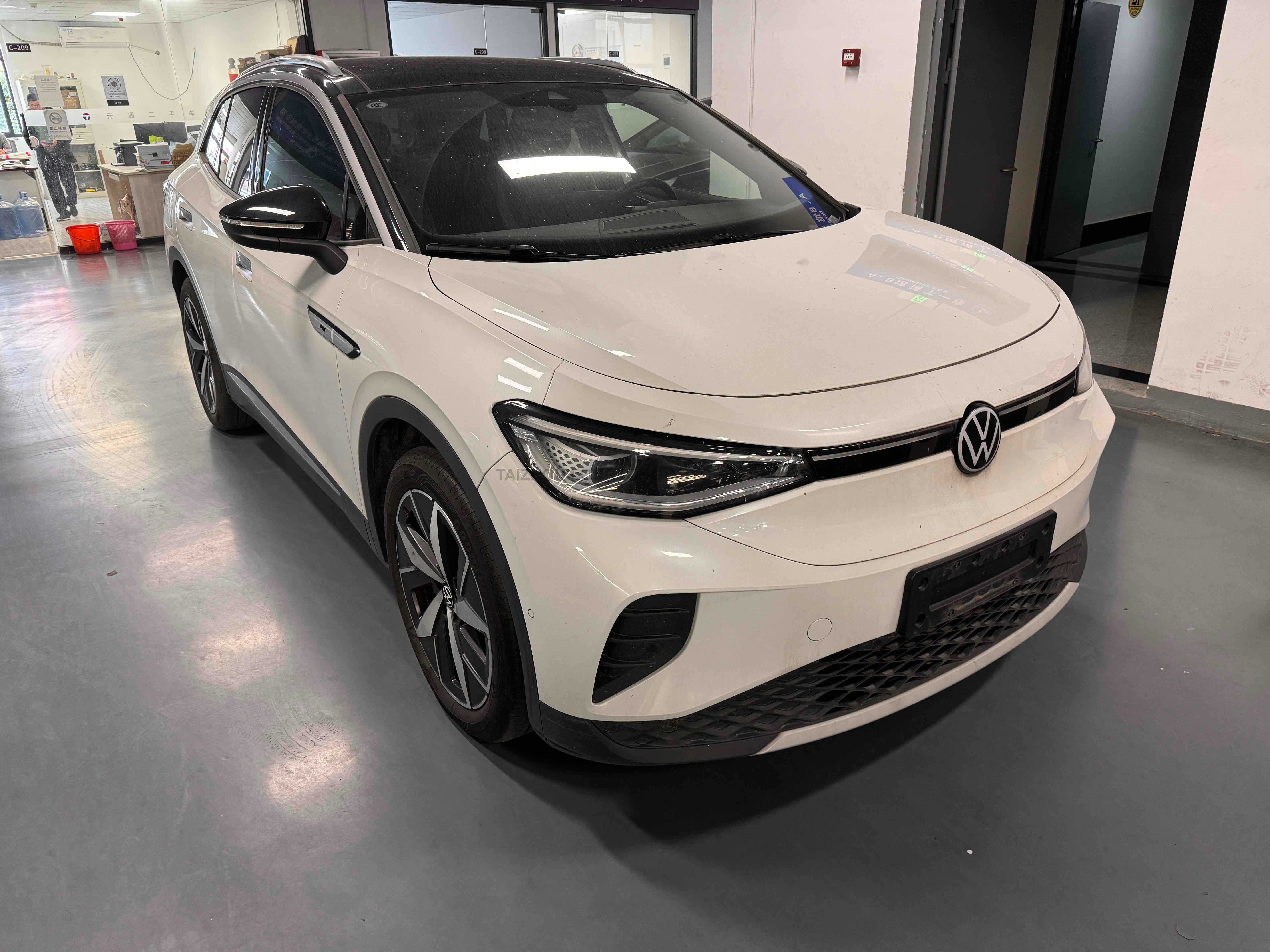 Used Volkswagen ID.4 CROZZ 2022 Long Electric Vehicle Range Lite PRO