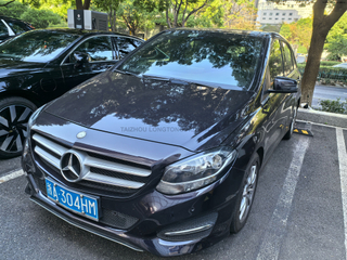 Benz B 2015 B 200 Dynamic Model