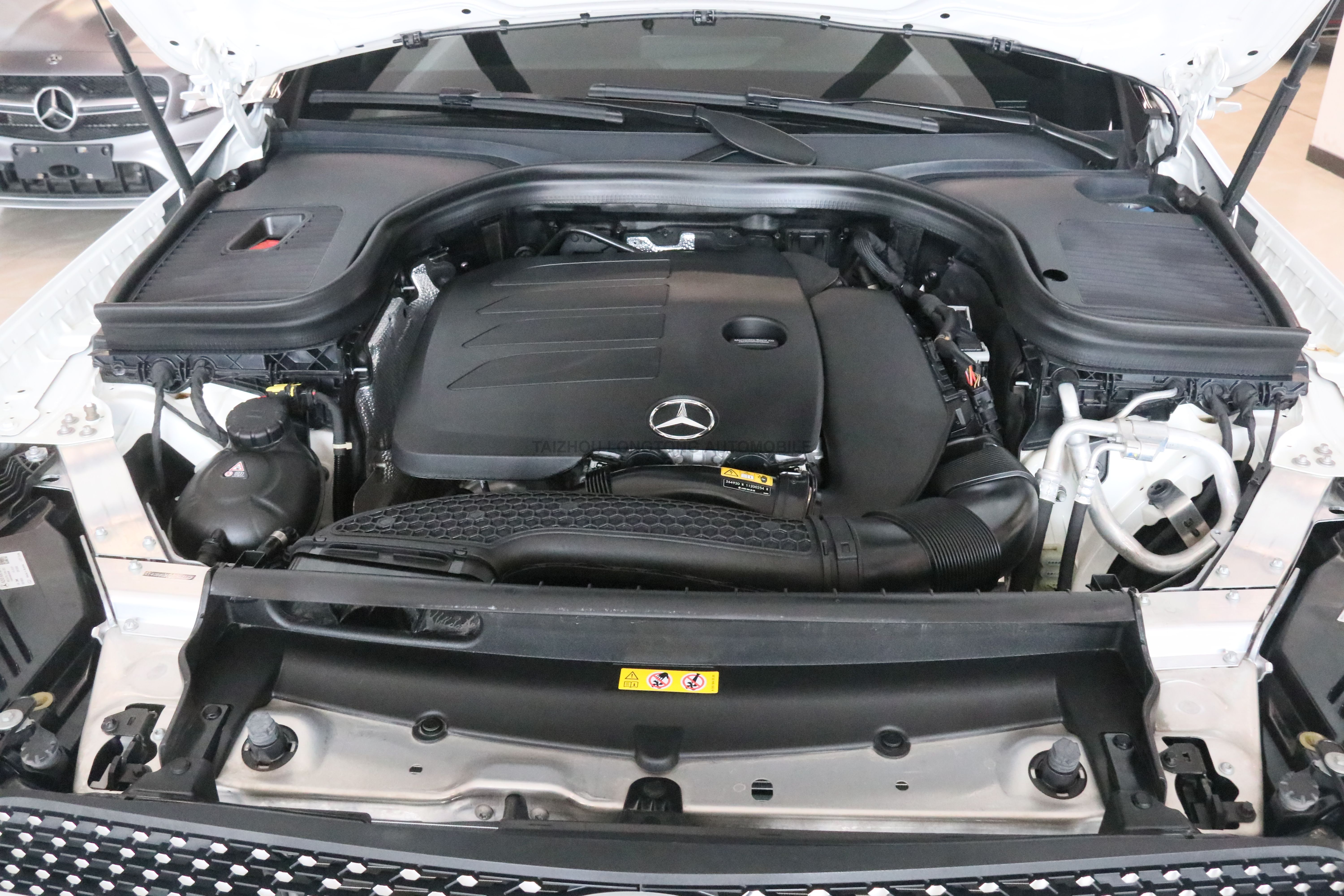 Used Benz GLC 2022 Facelifted GLC 300 L 4MATIC Dynamic Model