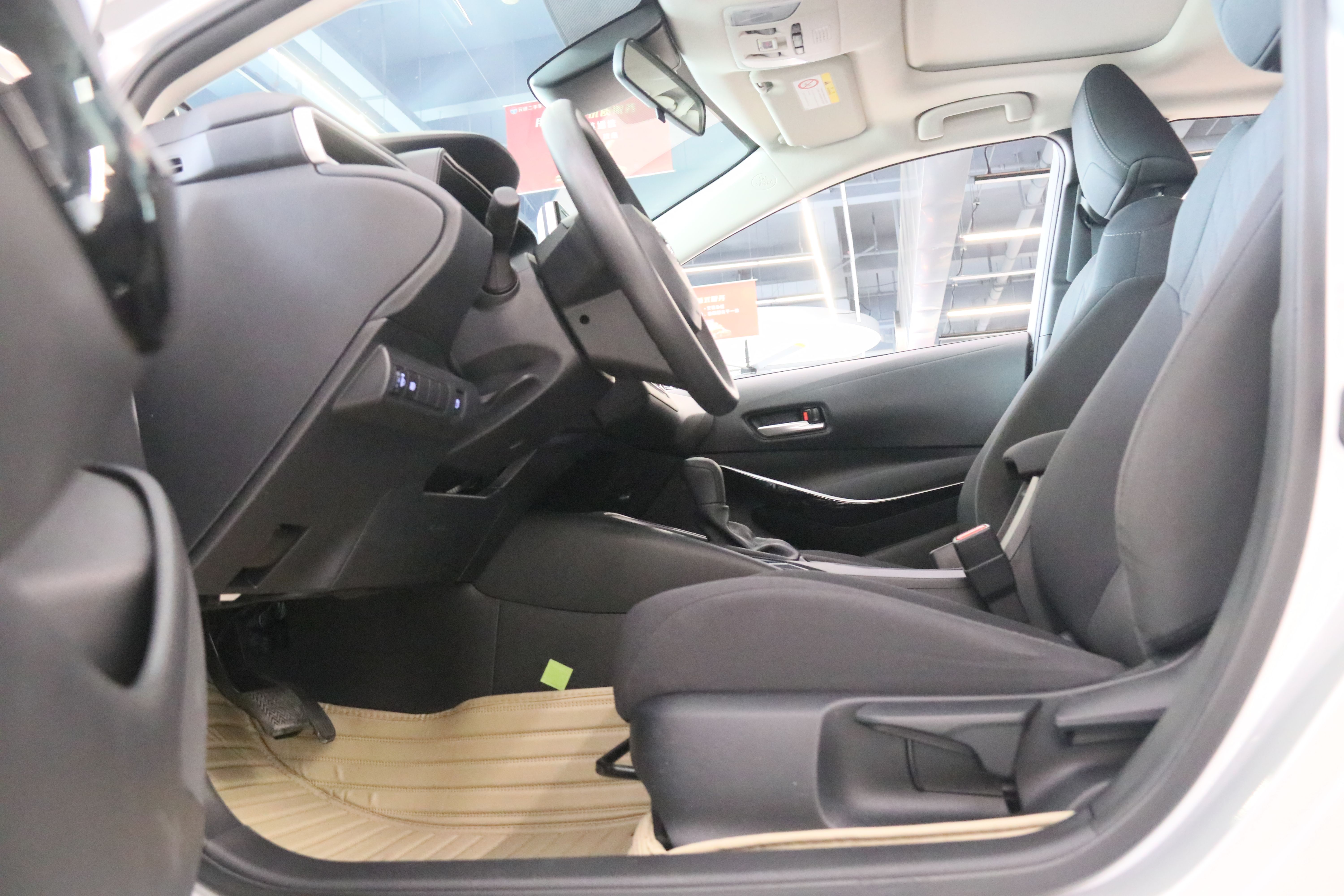 Toyota Corolla 2021 Hybrid 1.8L E-CVT Elite