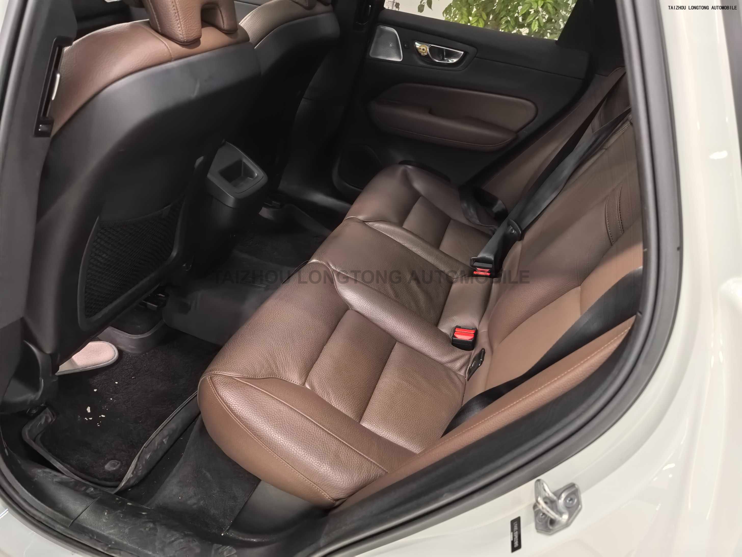 Used Volvo XC60 2022 B5 4-Wheel Drive Luxury Version