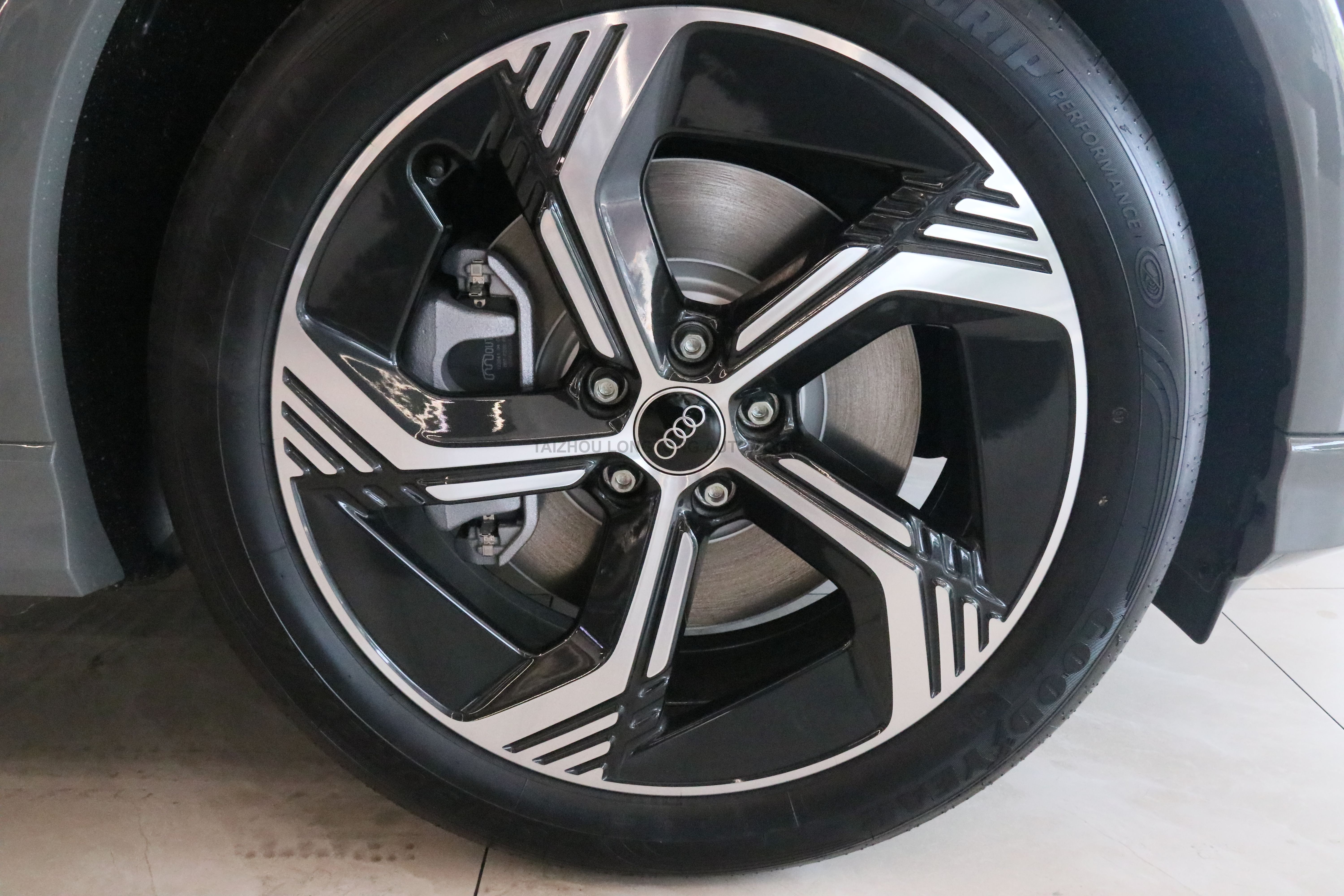Audi Q4 E-tron 2024 40 E-tron Chuangjing Version
