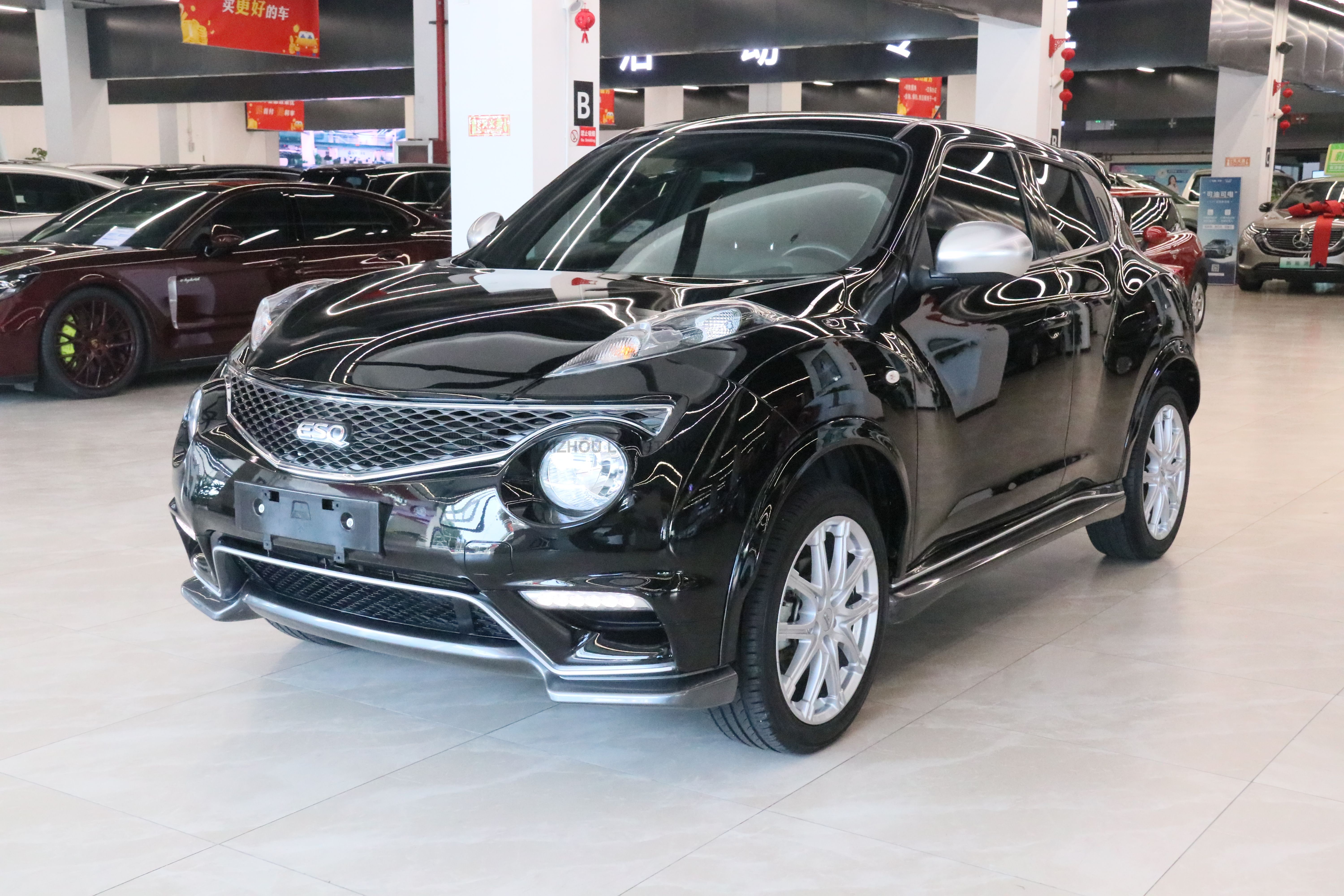Used Infiniti ESQ 2014 1.6L Spontaneous Version